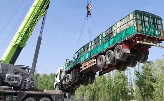 琼中道路脱困救援案例